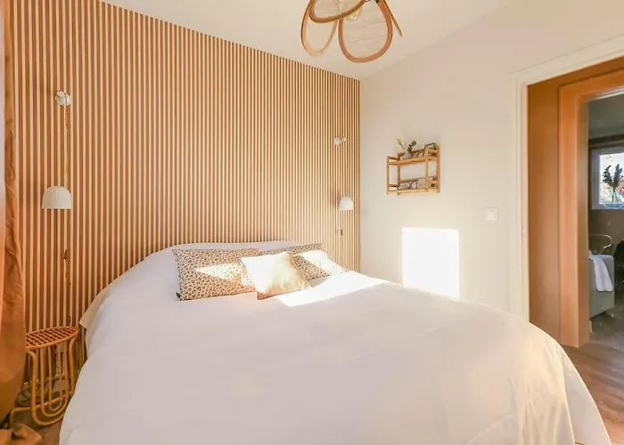 Apartment Prestigieux Place Saint Marc Iv D