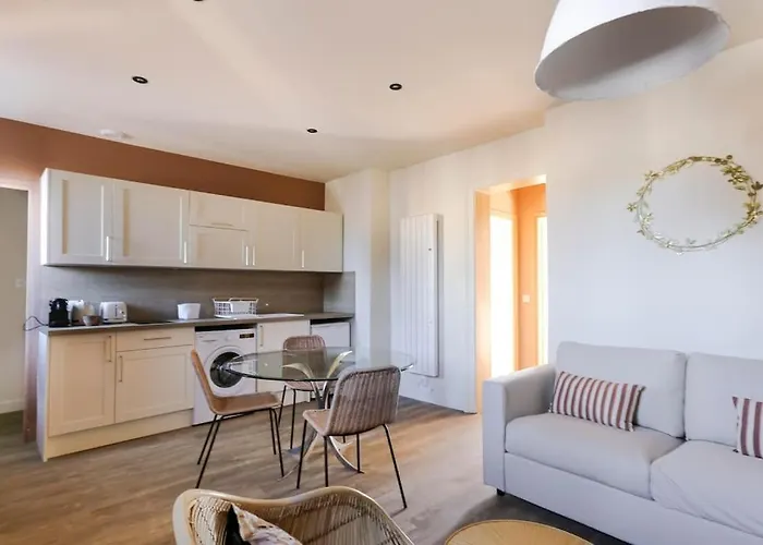 Prestigieux Place Saint Marc Iv D Apartment